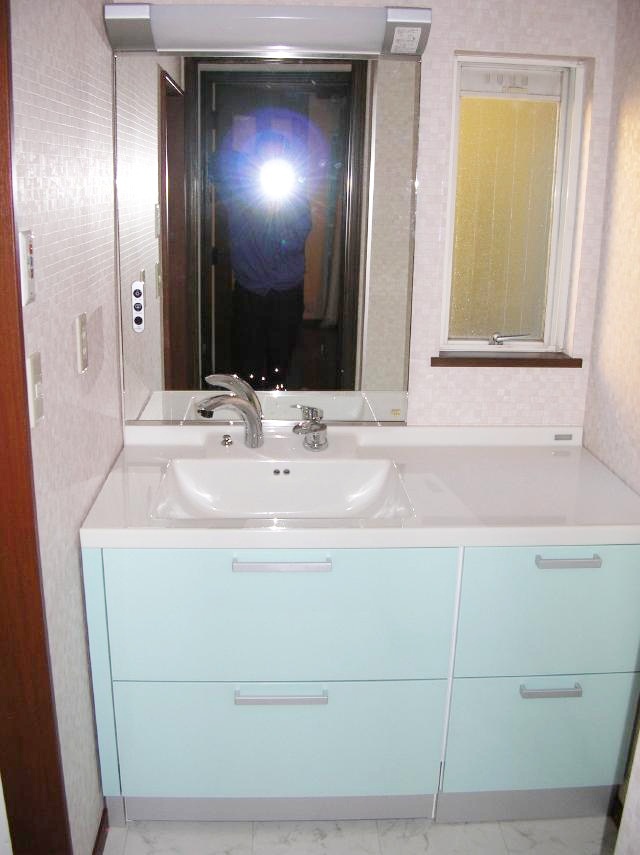 栃木小山市A様邸古い洗面台を新しく!施工前